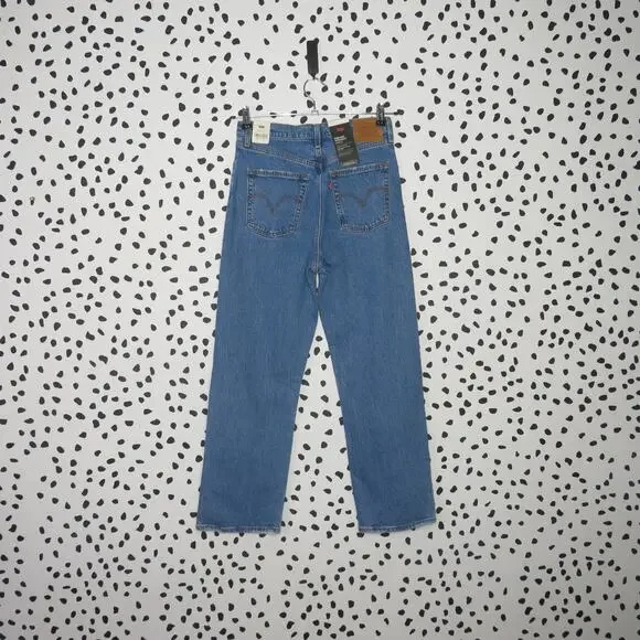 Levi’s Premium Medium Wash Distressed Ribcage Straight Ankle Jeans - Picture 6 of 15